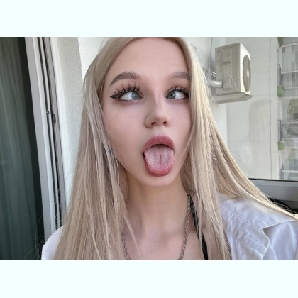     ,    o   .