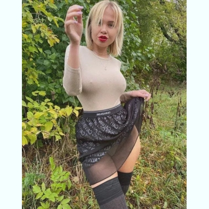   �  ������ �e��  ����e���